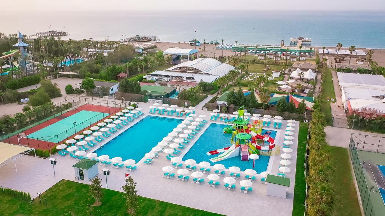 Hotel Wyndham Garden Lara Antalya Exterior foto
