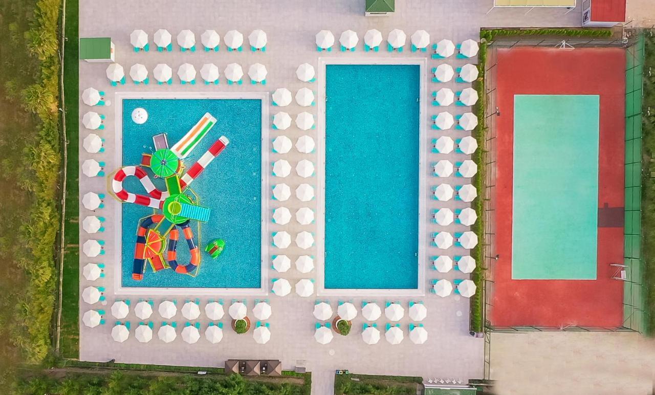 Hotel Wyndham Garden Lara Antalya Exterior foto