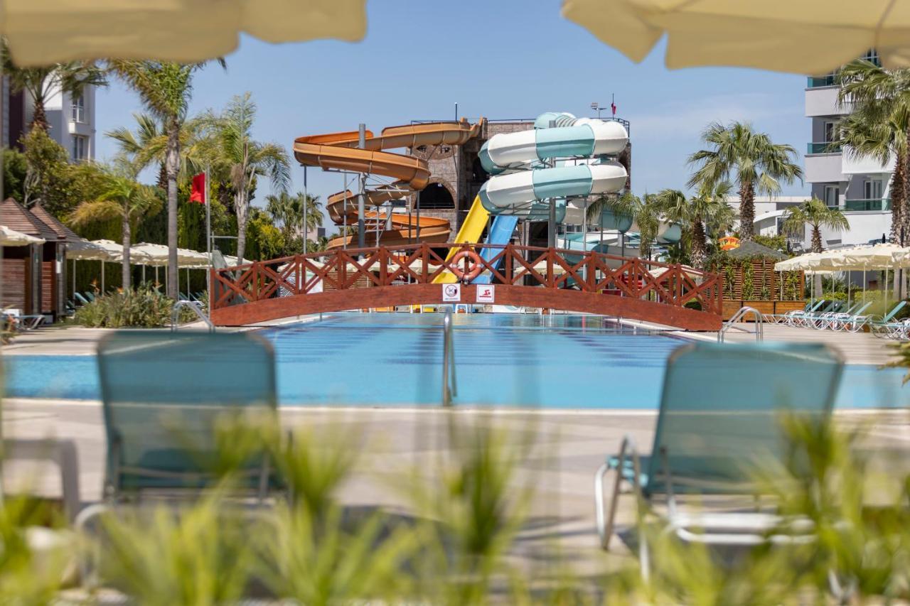 Hotel Wyndham Garden Lara Antalya Exterior foto