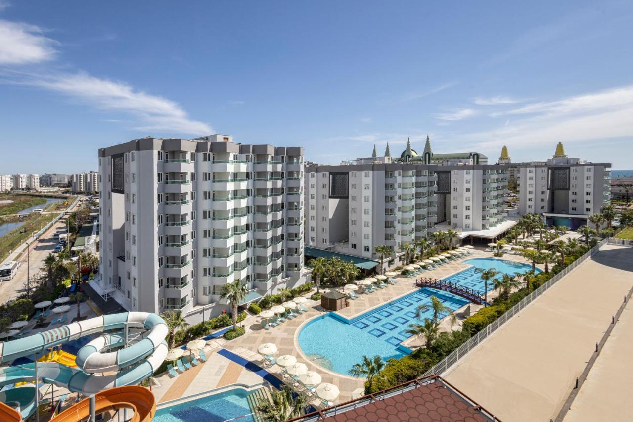 Hotel Wyndham Garden Lara Antalya Exterior foto