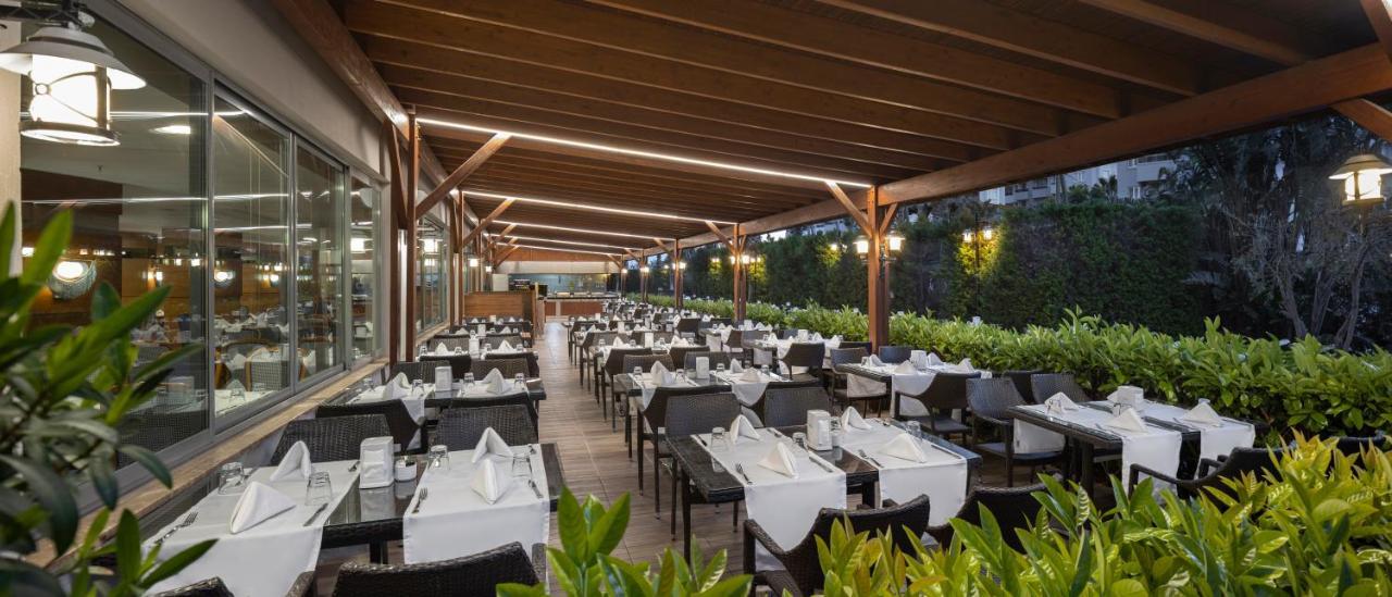 Hotel Wyndham Garden Lara Antalya Exterior foto