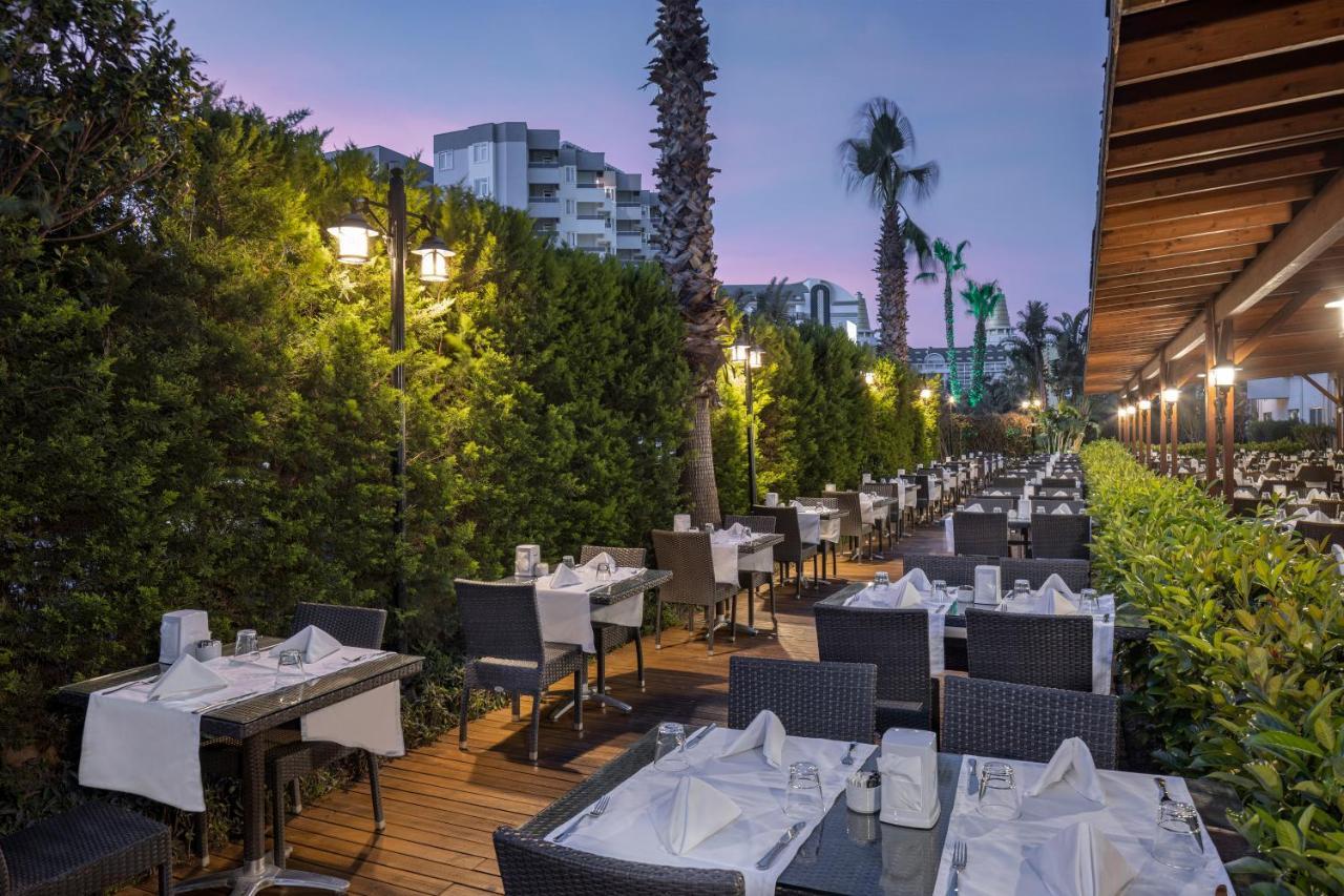 Hotel Wyndham Garden Lara Antalya Exterior foto