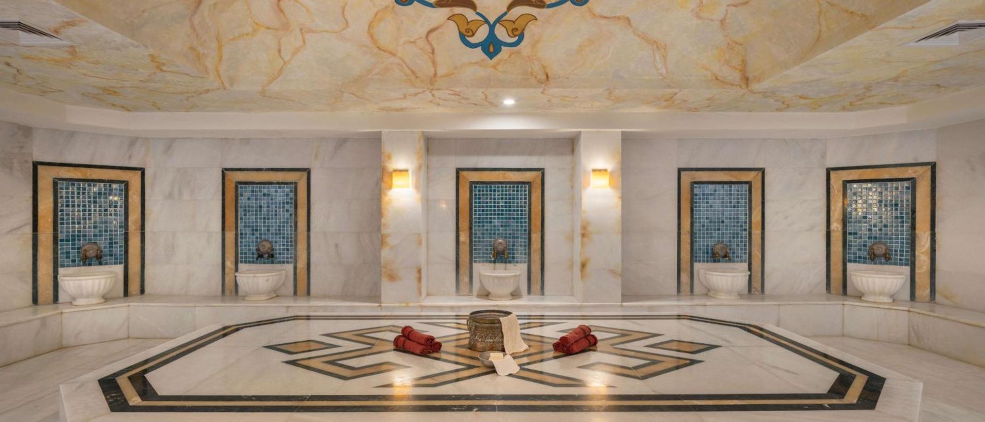Hotel Wyndham Garden Lara Antalya Exterior foto